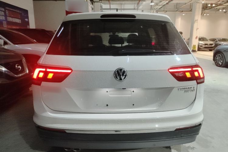 Used Volkswagen Tiguan L 2020 330TSI Automatic Two-Wheel Drive Panoramic Comfort Edition China VI Standard Rear