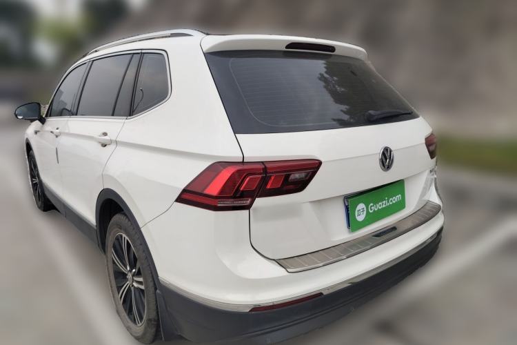 Used Volkswagen Tiguan L 2020 330TSI Automatic Two-Wheel Drive Panoramic Comfort Edition China VI Standard Rear Left 45 Deg