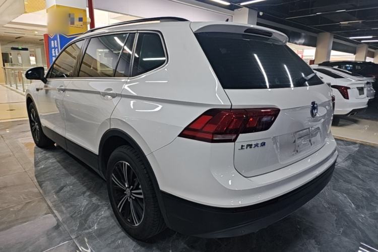 Used Volkswagen Tiguan L 2020 330TSI Automatic Two-Wheel Drive Luxury Edition China VI Standard Rear Left 45 Deg