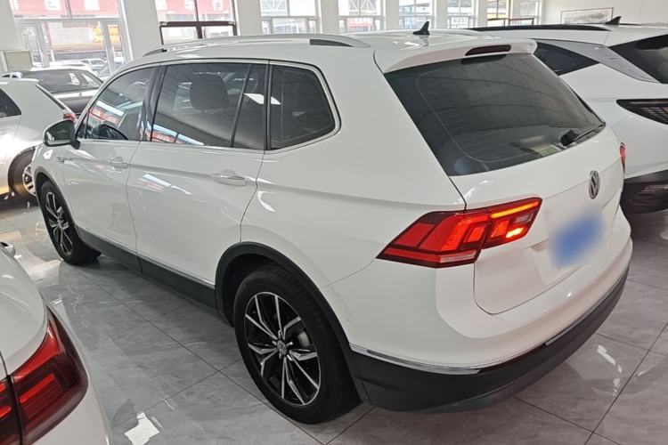Used Volkswagen Tiguan L 2020 330TSI Automatic Two-Wheel Drive Smart Luxury Edition China VI Standard Rear Left 45 Deg