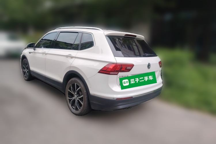 Used Volkswagen Tiguan L 2020 330TSI Automatic Two-Wheel Drive Smart Luxury Edition China VI Standard Rear Left 45 Deg