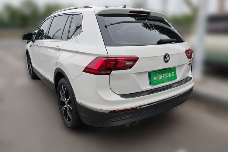 Used Volkswagen Tiguan L 2020 330TSI Automatic Two-Wheel Drive Smart Luxury Edition China VI Standard Rear Left 45 Deg