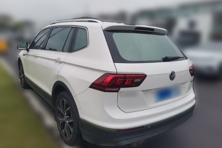 Used Volkswagen Tiguan L 2020 330TSI Automatic Two-Wheel Drive Smart Luxury Edition China VI Standard Rear Left 45 Deg