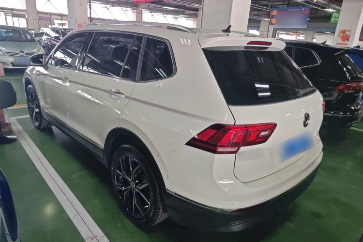 Used Volkswagen Tiguan L 2020 330TSI Automatic Two-Wheel Drive Smart Luxury Edition China VI Standard Rear Left 45 Deg