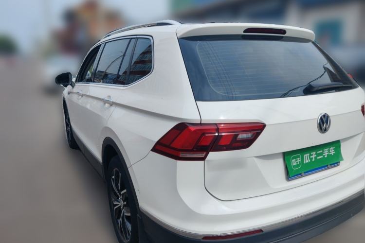 Used Volkswagen Tiguan L 2020 330TSI Automatic Two-Wheel Drive Smart Luxury Edition China VI Standard Rear Left 45 Deg