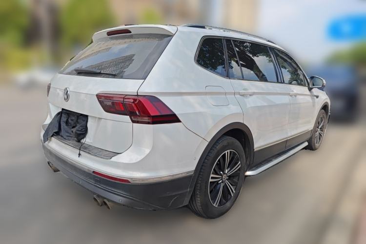 Used Volkswagen Tiguan L 2020 330TSI Automatic Two-Wheel Drive Panoramic Comfort Edition China VI Standard Rear Right 45 Deg