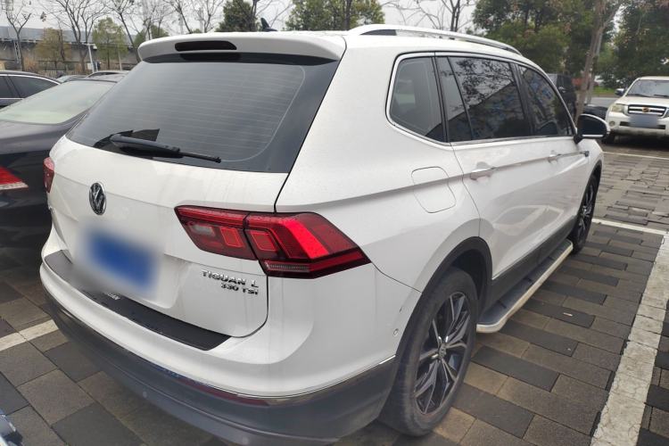 Used Volkswagen Tiguan L 2020 330TSI Automatic Two-Wheel Drive Smart Luxury Edition China VI Standard Rear Right 45 Deg