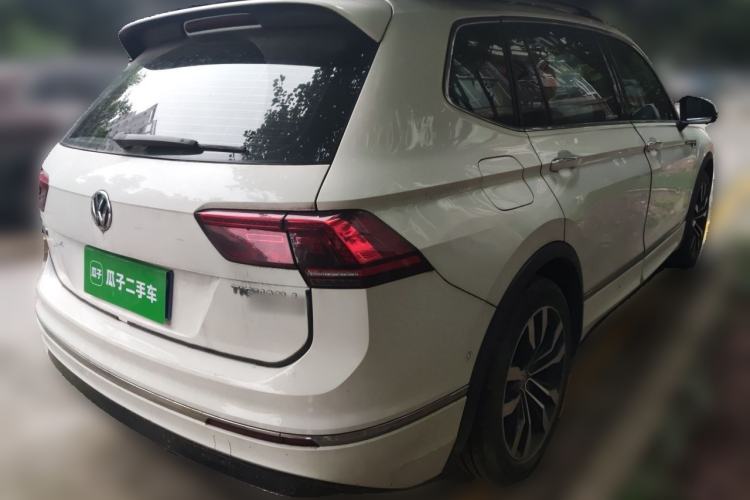 Used Volkswagen Tiguan L 2020 330TSI Automatic Two-Wheel Drive R-Line Flagship Version China VI Standard Rear Right 45 Deg