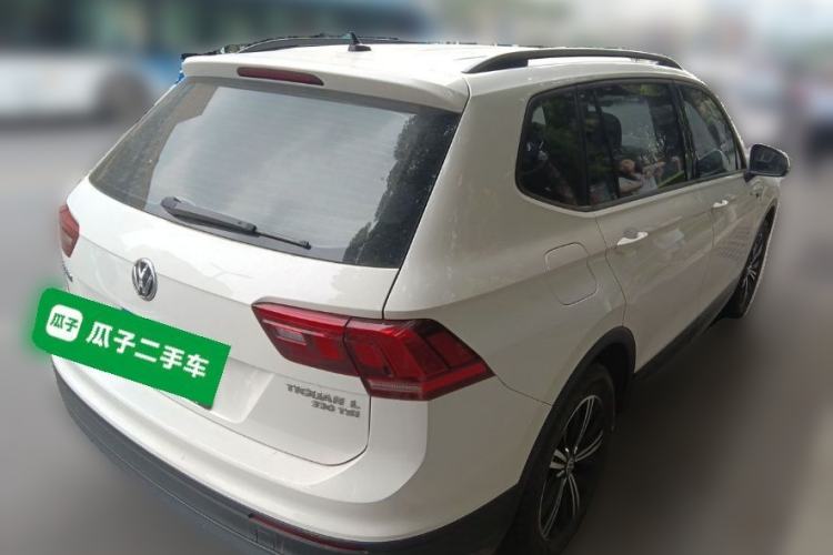Used Volkswagen Tiguan L 2020 330TSI Automatic Two-Wheel Drive Luxury Edition China VI Standard Rear Right 45 Deg