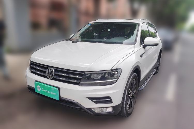 Used Volkswagen Tiguan L 2020 330TSI Automatic Two-Wheel Drive Panoramic Comfort Edition China VI Standard Guazi used car, China used car export, Used car for sale, Used cars, Cheapest cars for sale