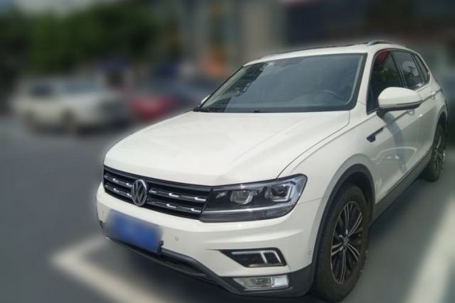 Używany Volkswagen Tiguan L 2020 330TSI Automatic Two-Wheel Drive Panoramic Comfort Edition China VI Standard