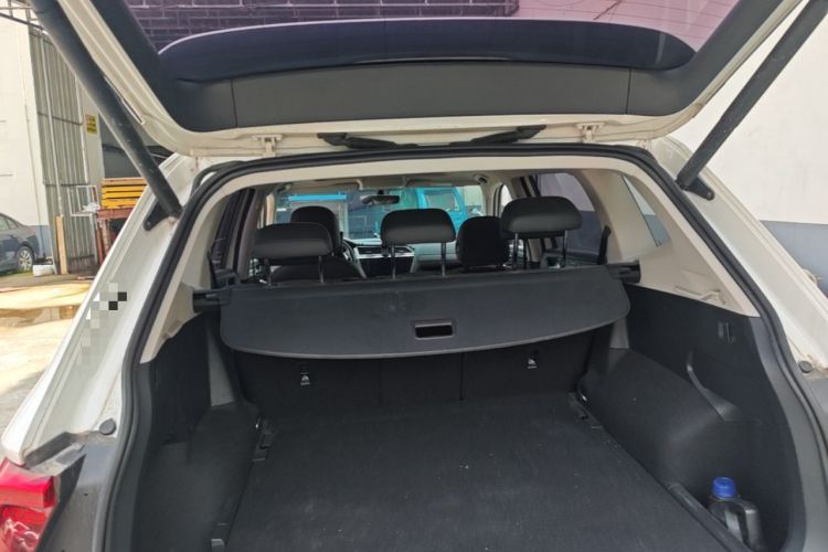 Used Volkswagen Tiguan L 2020 330TSI Automatic Two-Wheel Drive R-Line Flagship Version China VI Standard Trunk