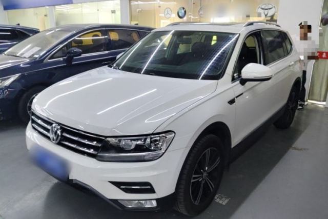 Used Volkswagen Tiguan L 2020 330TSI Automatic Two-Wheel Drive Panoramic Comfort Edition China VI Standard