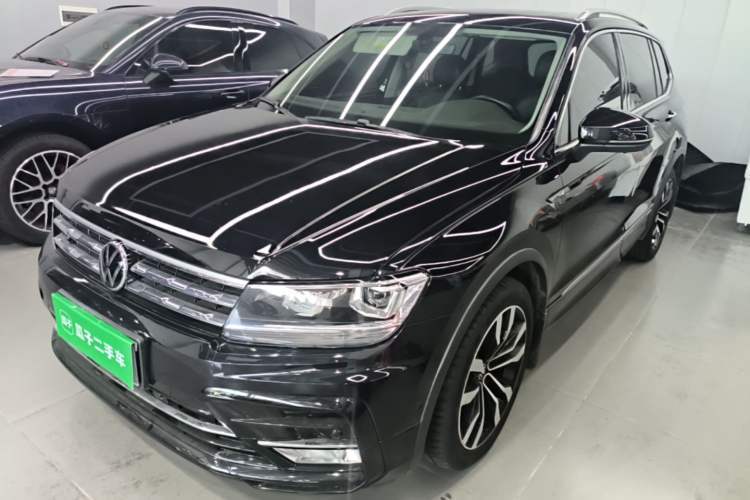 Used Volkswagen Tiguan L 2021 330TSI Automatic Two-Wheel Drive R-Line Enhanced Edition Guazi used car, China used car export, Used car for sale, Used Volkswagen cars, Cheapest cars for sale