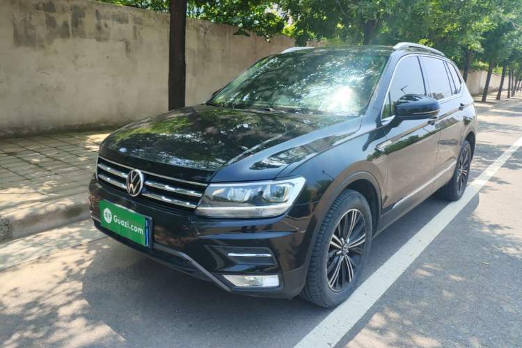 Used Volkswagen Tiguan L 2021 330TSI Automatic Two-Wheel Drive Smart Edition Guazi used car, China used car export, Used car for sale, Used cars, Cheapest cars for sale