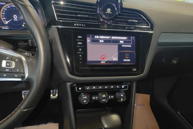Used Volkswagen Tiguan L 2021 330TSI Automatic Two-Wheel Drive R-Line Enhanced Edition Audio And AC Panel