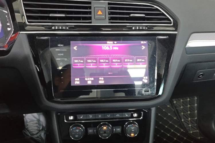 Used Volkswagen Tiguan L 2021 330TSI Automatic Two-Wheel Drive R-Line Enhanced Edition Audio And AC Panel