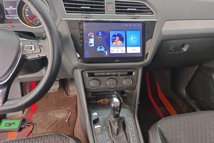Used Volkswagen Tiguan L 2021 330TSI Automatic Two-Wheel Drive Comfort Edition Audio And AC Panel