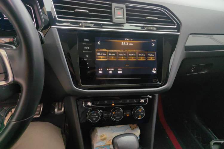 Used Volkswagen Tiguan L 2021 330TSI Automatic Two-Wheel Drive R-Line Enhanced Edition Audio And AC Panel