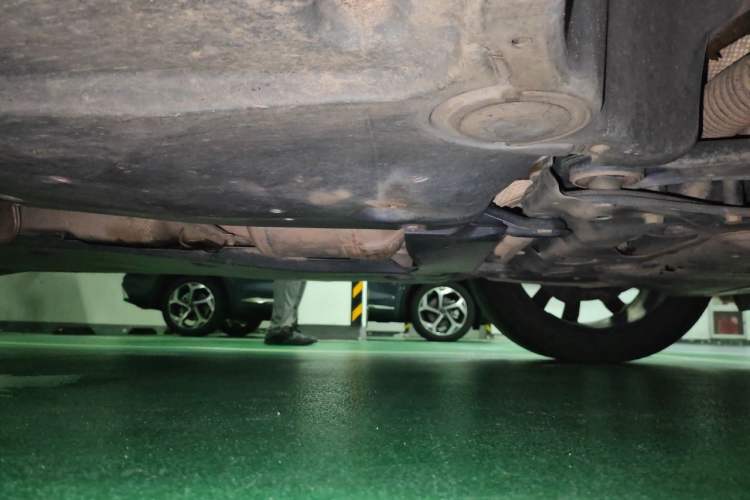 Used Volkswagen Tiguan L 2021 330TSI Automatic Two-Wheel Drive R-Line Enhanced Edition Chassis Front Right