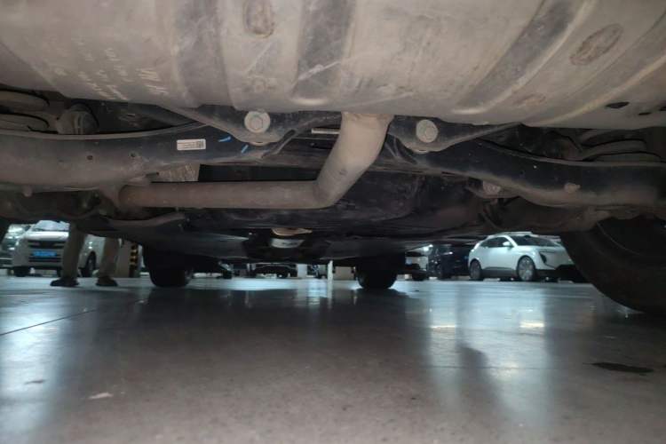 Used Volkswagen Tiguan L 2021 330TSI Automatic Two-Wheel Drive Comfort Edition Chassis Rear