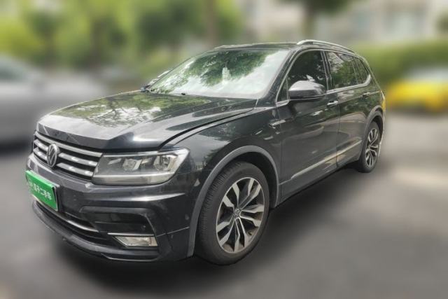 Używany Volkswagen Tiguan L 2021 330TSI Automatic Two-Wheel Drive R-Line Enhanced Edition