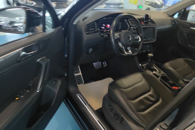 Used Volkswagen Tiguan L 2021 330TSI Automatic Two-Wheel Drive R-Line Enhanced Edition Driver Seat