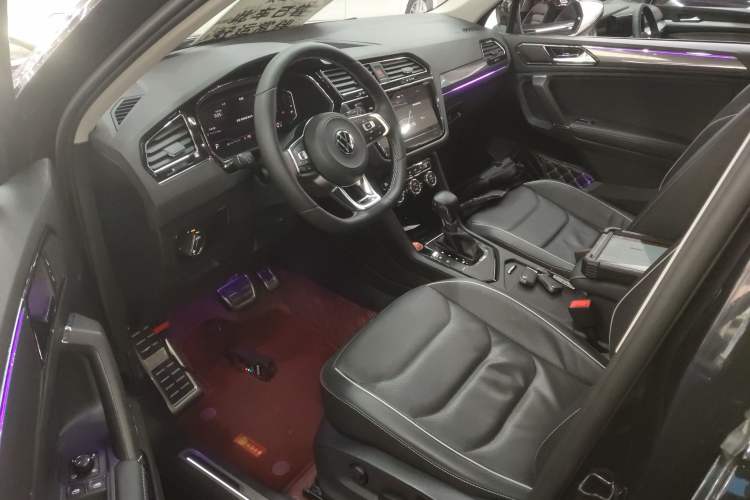 Used Volkswagen Tiguan L 2021 330TSI Automatic Two-Wheel Drive R-Line Flagship Edition Driver Seat
