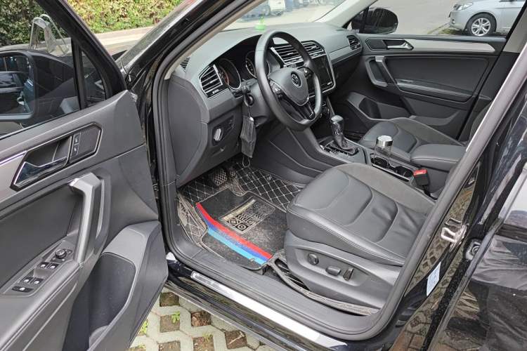 Used Volkswagen Tiguan L 2021 330TSI Automatic Two-Wheel Drive Smart Edition Driver Seat