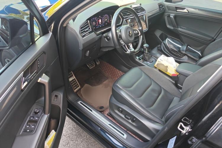 Used Volkswagen Tiguan L 2021 330TSI Automatic Two-Wheel Drive R-Line Enhanced Edition Driver Seat