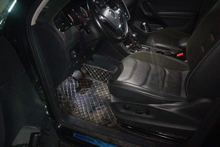 Used Volkswagen Tiguan L 2021 330TSI Automatic Two-Wheel Drive Smart Edition Driver Seat