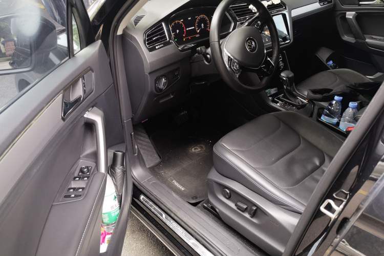Used Volkswagen Tiguan L 2021 330TSI Automatic Two-Wheel Drive Smart Edition Driver Seat