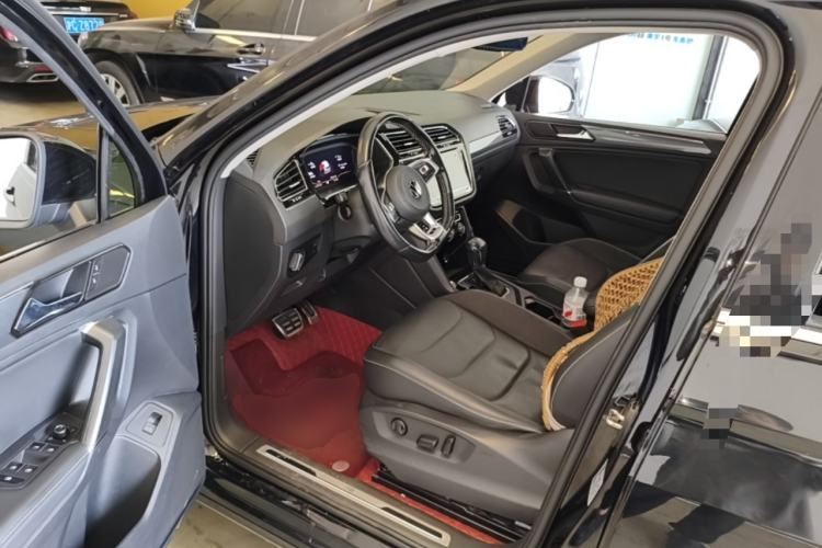 Used Volkswagen Tiguan L 2021 330TSI Automatic Two-Wheel Drive R-Line Enhanced Edition Driver Seat