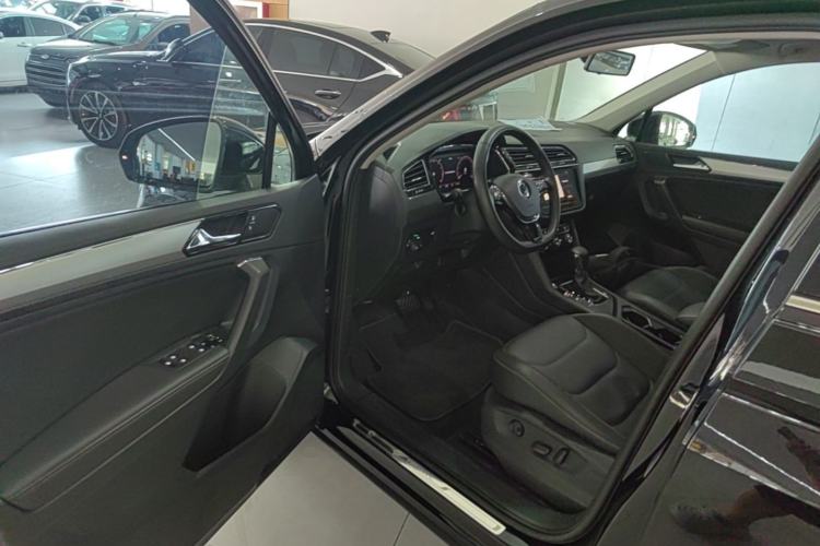 Used Volkswagen Tiguan L 2021 330TSI Automatic Two-Wheel Drive Smart Edition Driver Seat
