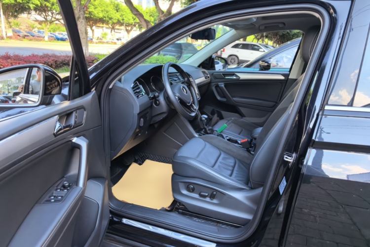 Used Volkswagen Tiguan L 2021 330TSI Automatic Two-Wheel Drive Smart Edition Driver Seat