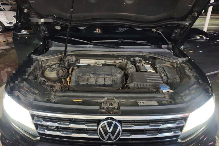 Used Volkswagen Tiguan L 2021 330TSI Automatic Two-Wheel Drive R-Line Enhanced Edition Engine Bay
