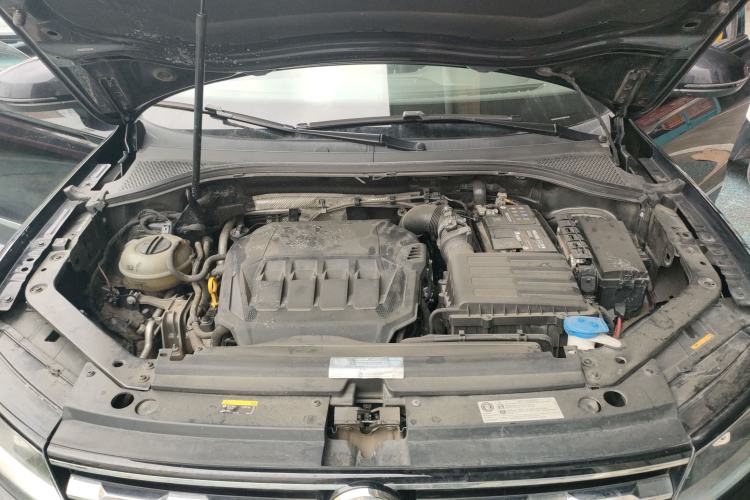 Used Volkswagen Tiguan L 2021 330TSI Automatic Two-Wheel Drive Smart Edition Engine Bay