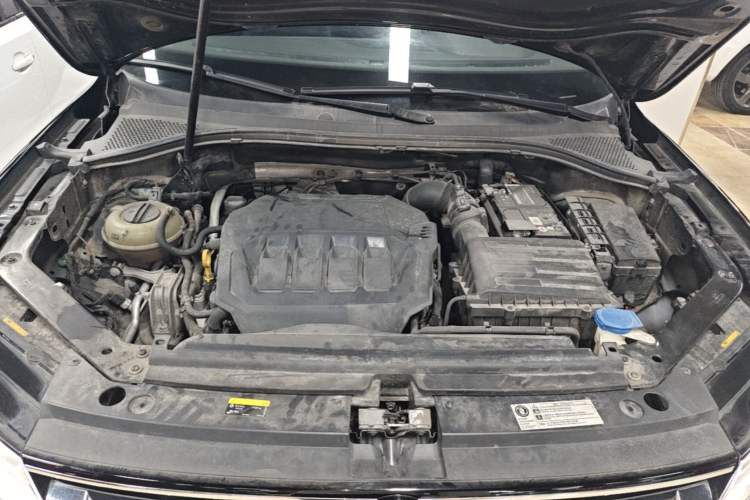 Used Volkswagen Tiguan L 2021 330TSI Automatic Two-Wheel Drive Comfort Edition Engine Bay
