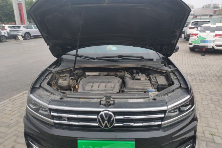 Used Volkswagen Tiguan L 2021 330TSI Automatic Two-Wheel Drive R-Line Flagship Edition Engine Bay