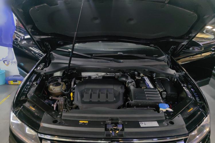 Used Volkswagen Tiguan L 2021 330TSI Automatic Two-Wheel Drive Smart Edition Engine Bay