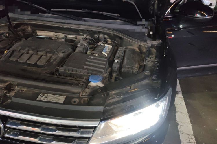 Used Volkswagen Tiguan L 2021 330TSI Automatic Two-Wheel Drive R-Line Enhanced Edition Engine Bay Left