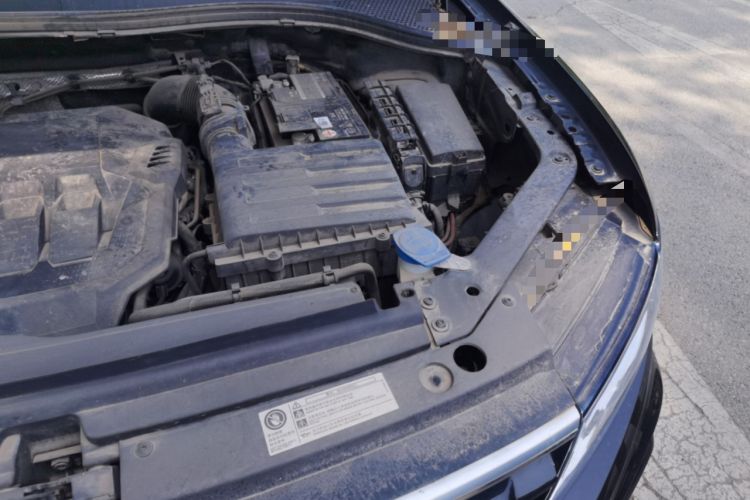 Used Volkswagen Tiguan L 2021 330TSI Automatic Two-Wheel Drive R-Line Enhanced Edition Engine Bay Left