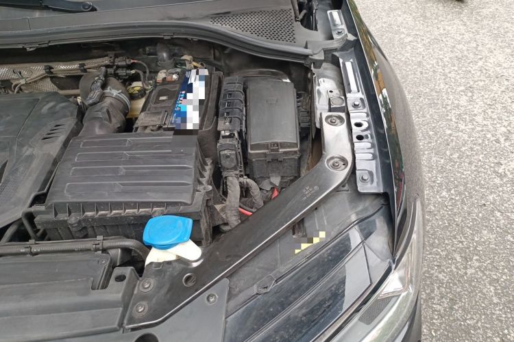 Used Volkswagen Tiguan L 2021 330TSI Automatic Two-Wheel Drive R-Line Enhanced Edition Engine Bay Left