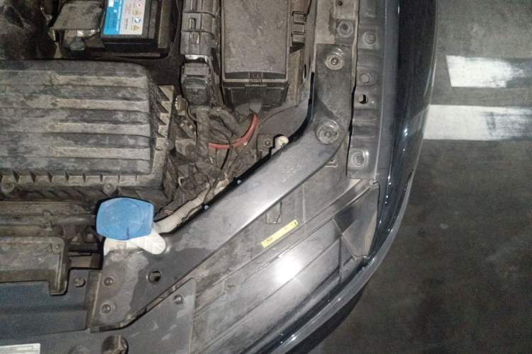 Used Volkswagen Tiguan L 2021 330TSI Automatic Two-Wheel Drive Smart Edition Engine Bay Left