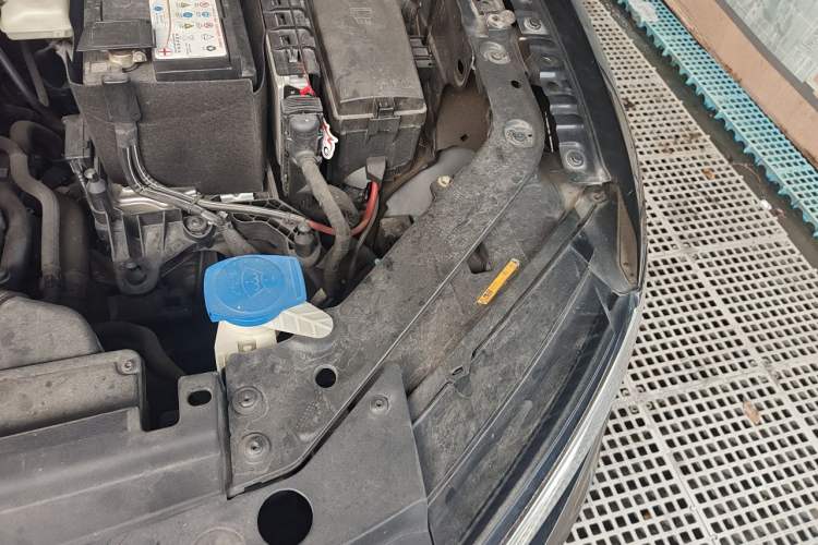 Used Volkswagen Tiguan L 2021 280TSI Automatic Two-Wheel Drive Smart Edition Engine Bay Left