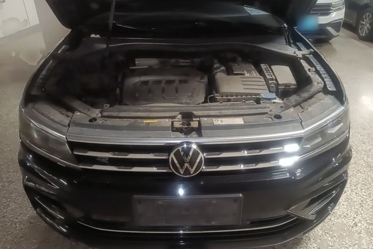 Used Volkswagen Tiguan L 2021 330TSI Automatic Two-Wheel Drive R-Line Flagship Edition Engine Bay