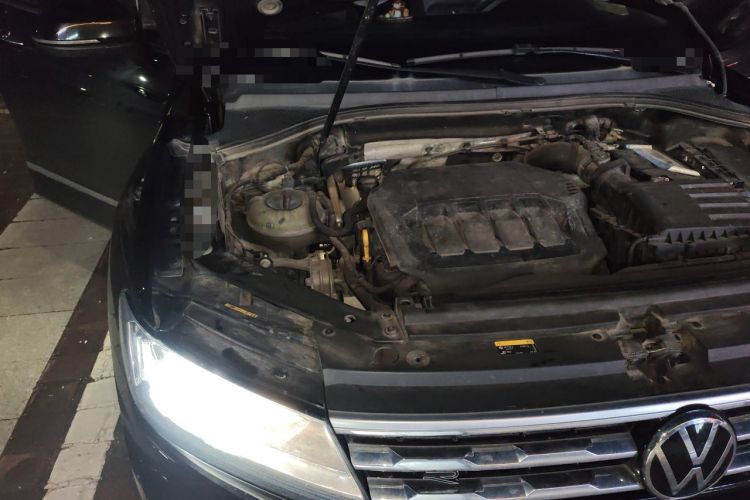 Used Volkswagen Tiguan L 2021 330TSI Automatic Two-Wheel Drive R-Line Enhanced Edition Engine Bay Right