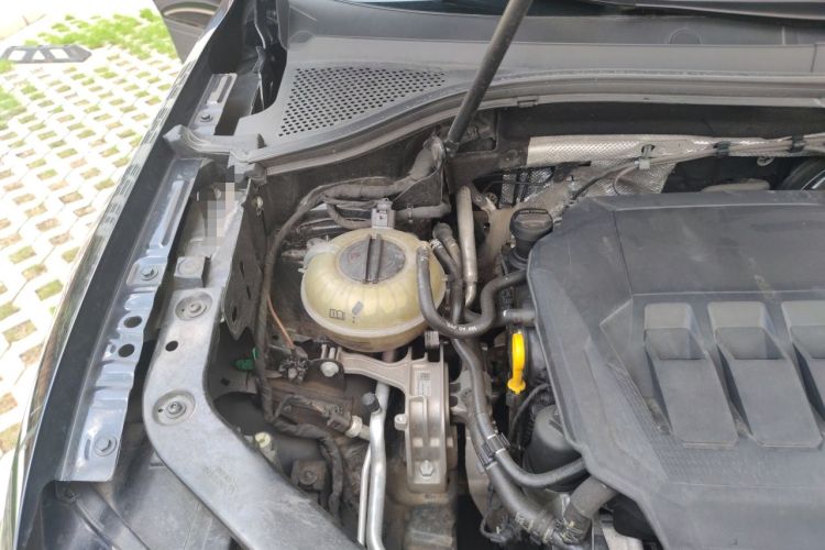 Used Volkswagen Tiguan L 2021 330TSI Automatic Two-Wheel Drive Comfort Edition Engine Bay Right