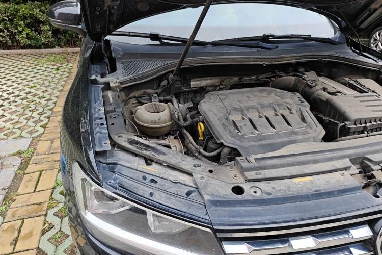 Used Volkswagen Tiguan L 2021 330TSI Automatic Two-Wheel Drive Smart Edition Engine Bay Right