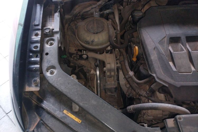Used Volkswagen Tiguan L 2021 330TSI Automatic Two-Wheel Drive Smart Edition Engine Bay Right